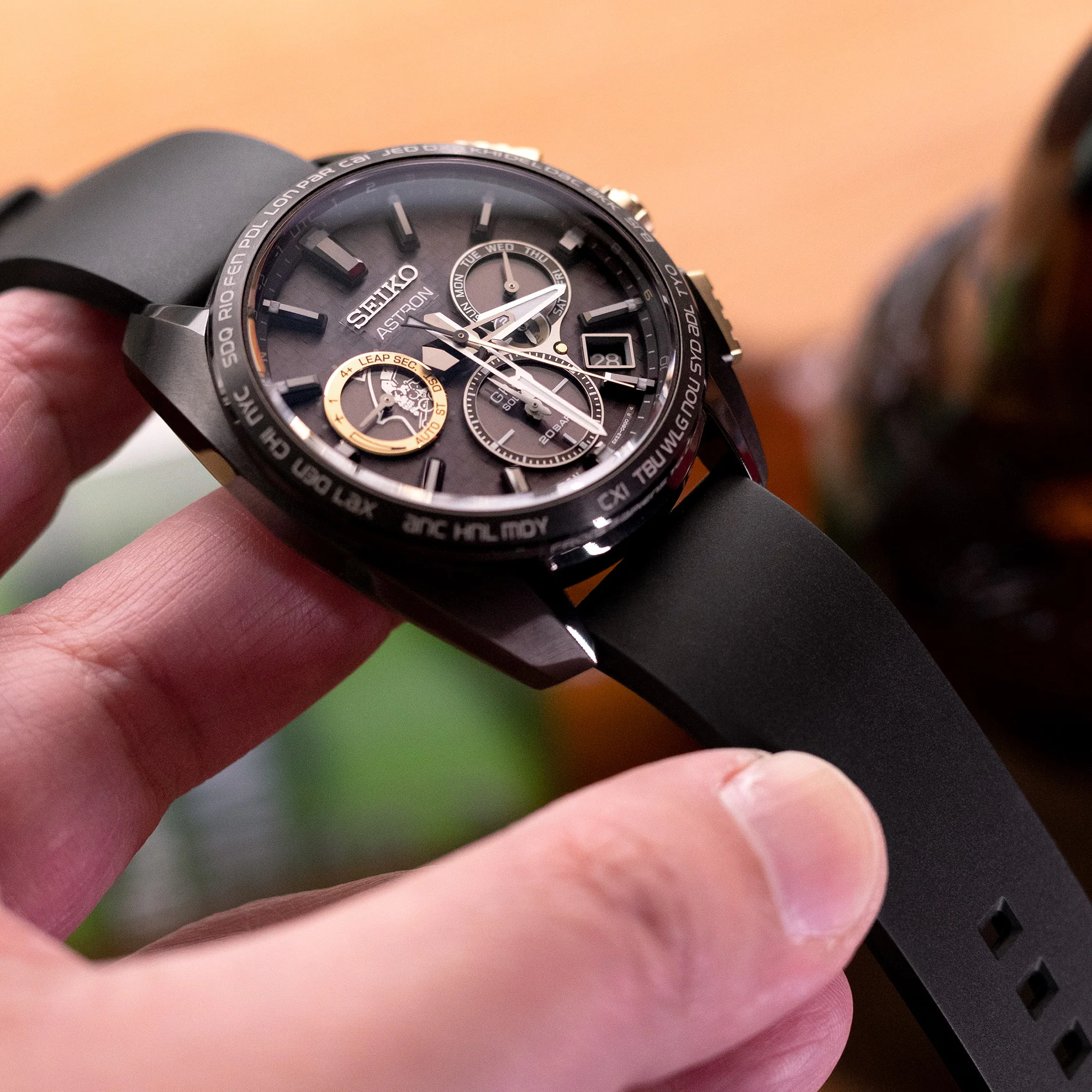 Straight End Black FKM Rubber Quick Release Watch Band, Brushed, 19mm, 20mm, 21mm, 22mm or 24mm - Image 4