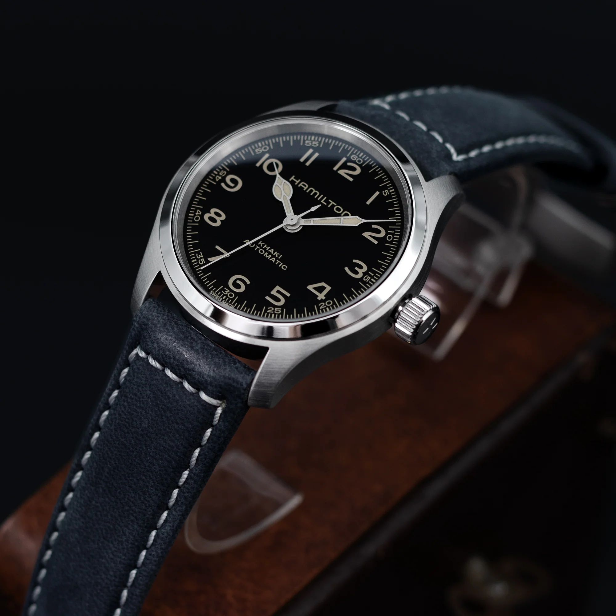 MiLTAT 20mm Matte Black Nubuck Leather Watch Strap, Beige Stitching - Image 3