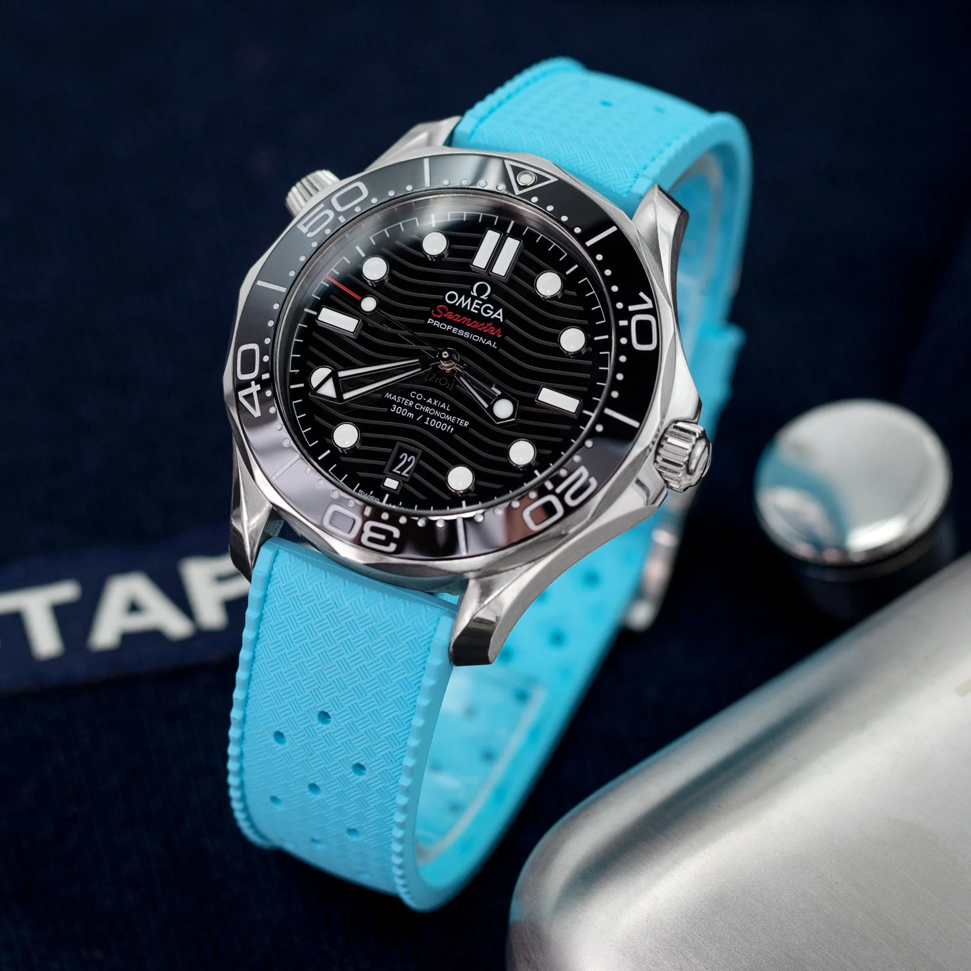 Quick Release Sky Blue Tropical-Style Pro FKM rubber watch strap, 18mm - 22mm - Image 4