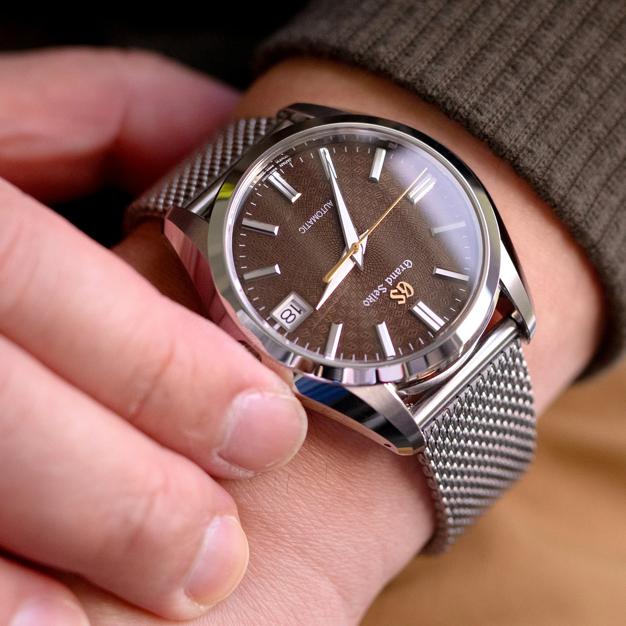 Quick Release Tapered Milanese Mesh Watch Band, 18mm, 19mm, 20mm, 21mm or 22mm, Polished - Image 3