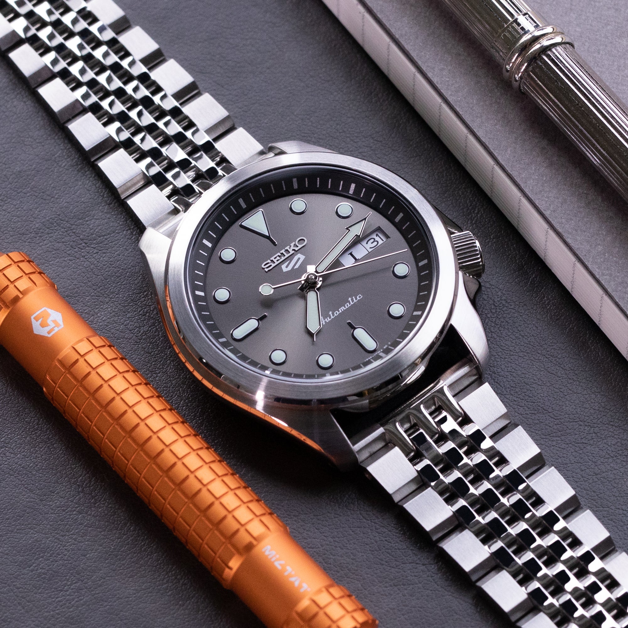 Asteroid Stainless Steel Quick Release Bracelet in 19mm 20mm Straight End - Image 4