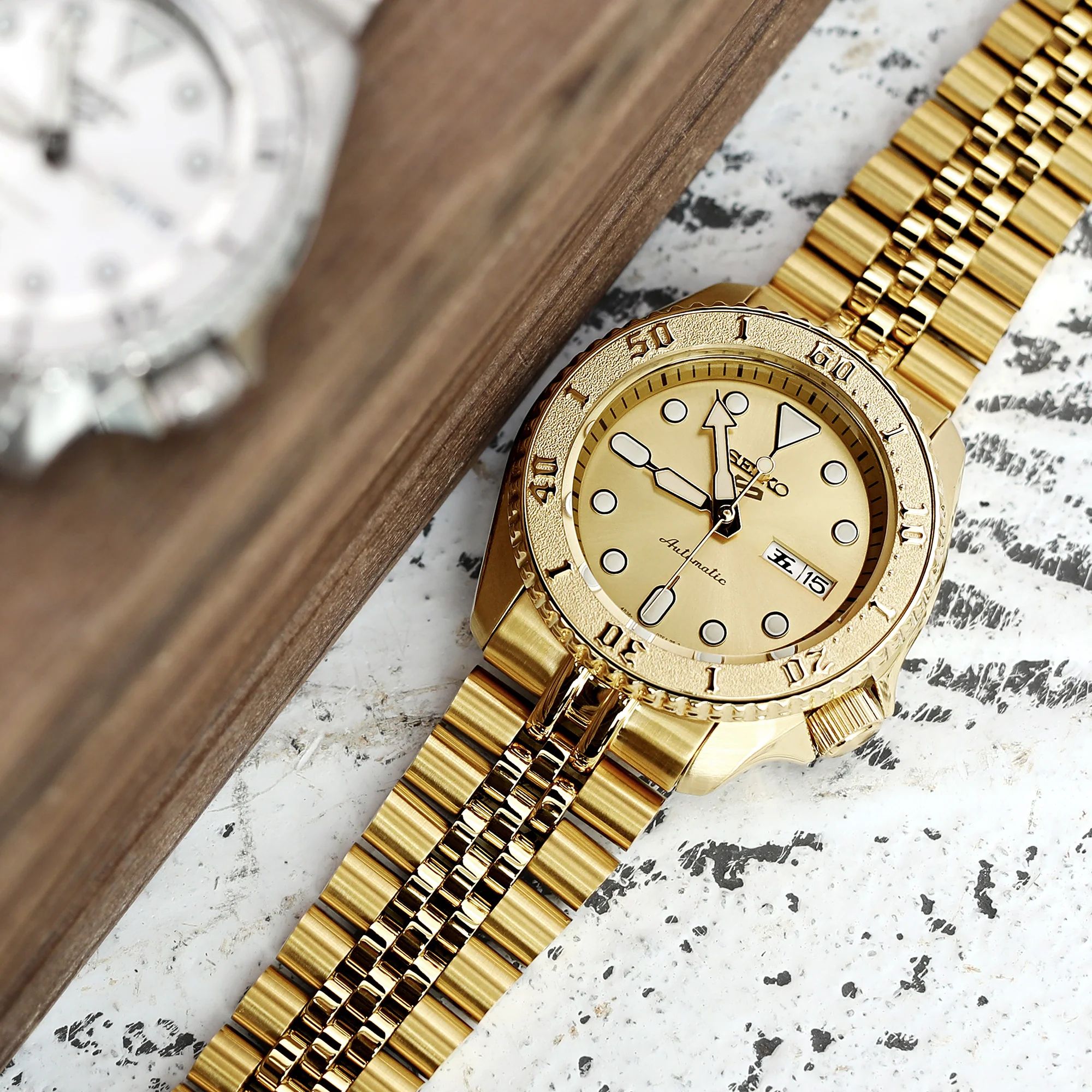 22mm Super-J Louis JUB Watch Band for Seiko 5 Sports 42.5mm SRPE74 SRPE74K SRPE74K1, Stainless Steel - Full IP Gold, SUB Diver Clasp - Image 4